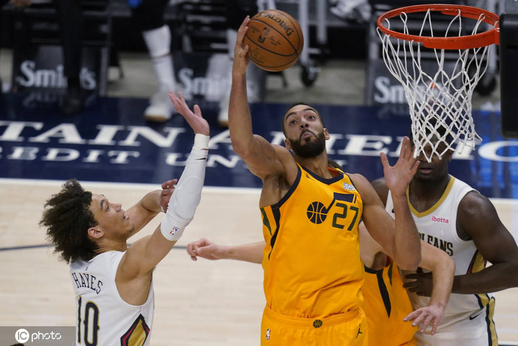 鹈鹕翻盘江苏队,戈贝尔刷新纪录 鹈鹕翻盘江苏队,戈贝尔刷新纪录