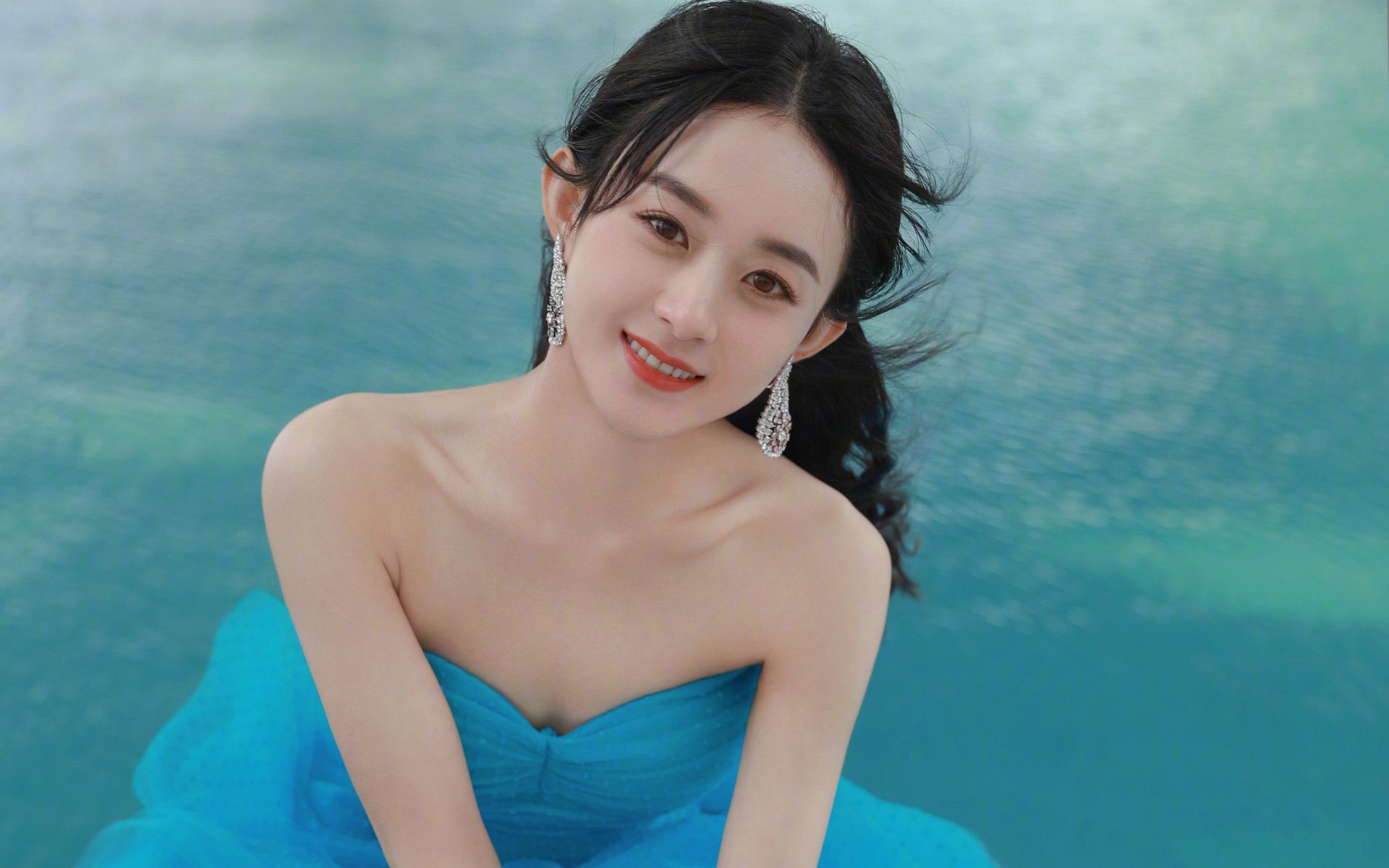 孤胆英雄不敌狼群战术,当西亚卡姆惊艳四座,森林狼如何用团队篮球掀翻猛龙?